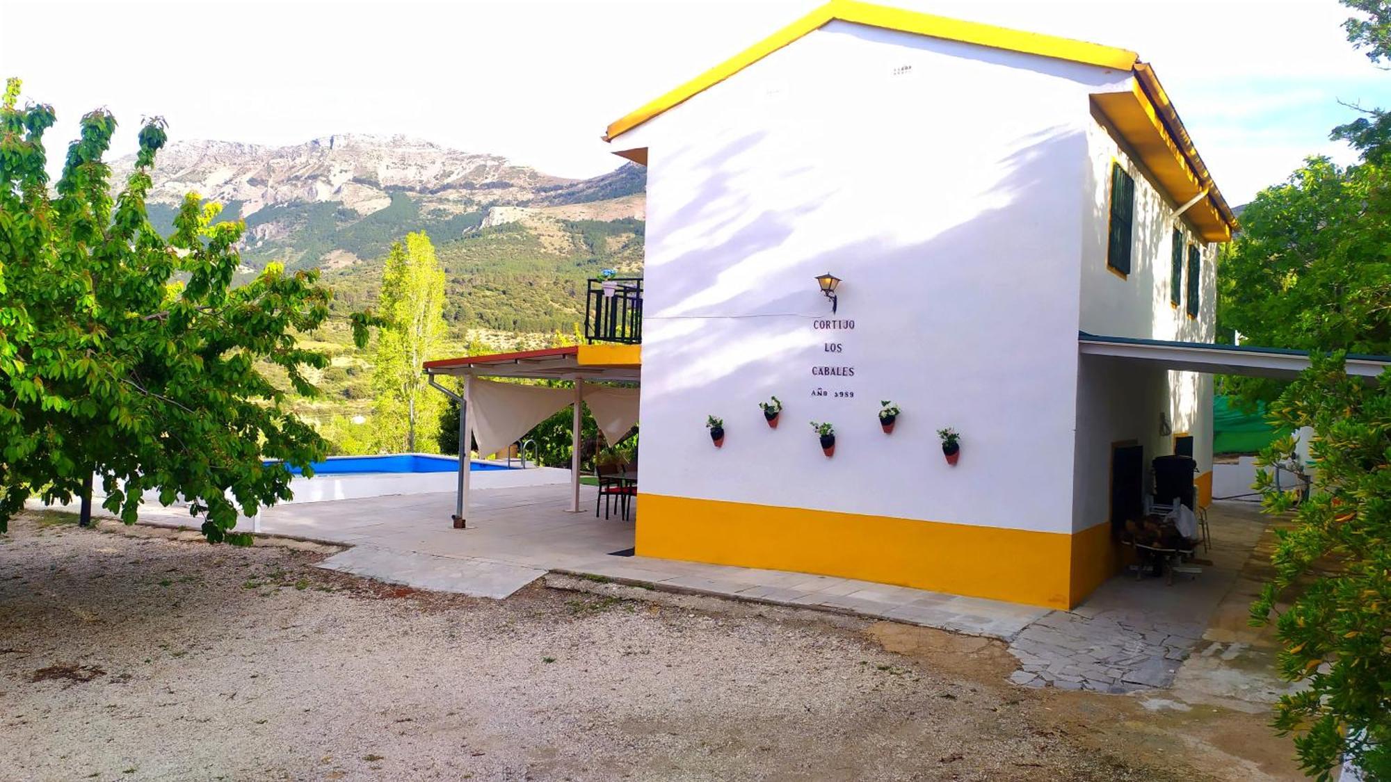 Los Cabales Torres  Exteriör bild